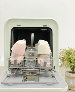 vệ sinh máy rửa bình sữa